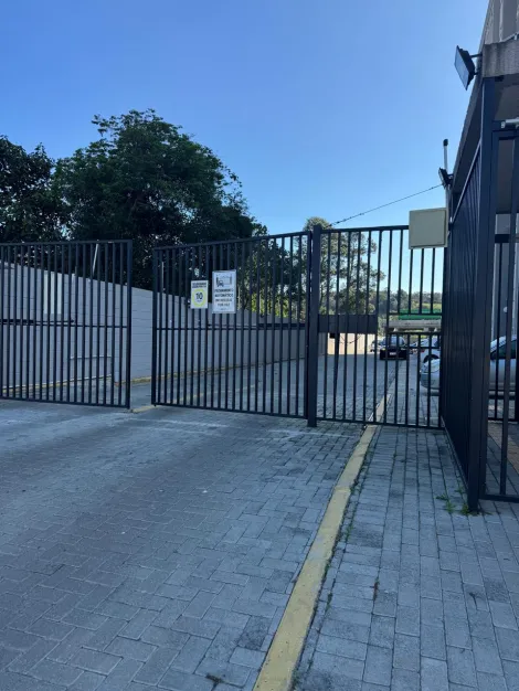 Alugar Apartamentos / Padr&atilde;o em Suzano R$ 1.800,00 - Foto 25