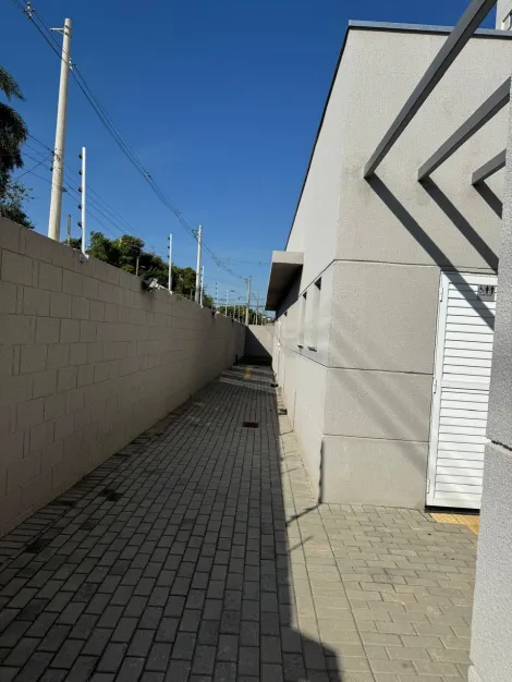 Alugar Apartamentos / Padr&atilde;o em Suzano R$ 1.800,00 - Foto 35