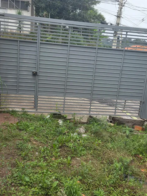 Comprar Terrenos / Terreno em Suzano R$ 140.000,00 - Foto 3