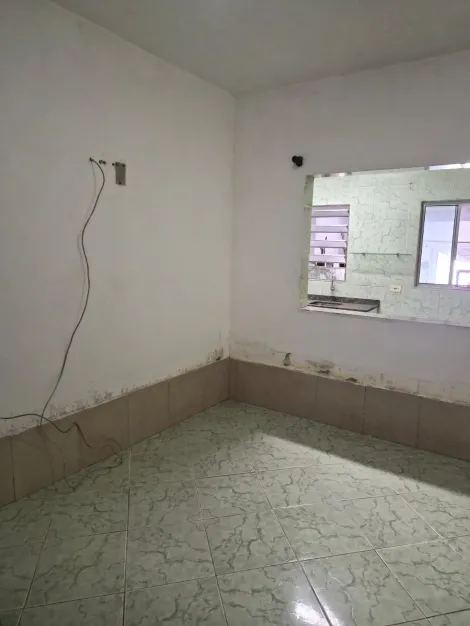 Alugar Casas / T&eacute;rrea em Suzano R$ 950,00 - Foto 15