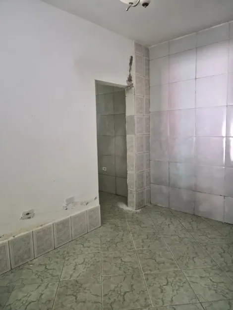Alugar Casas / T&eacute;rrea em Suzano R$ 950,00 - Foto 16