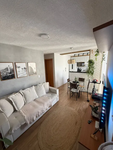 Alugar Apartamentos / Padr&atilde;o em Suzano R$ 1.500,00 - Foto 10