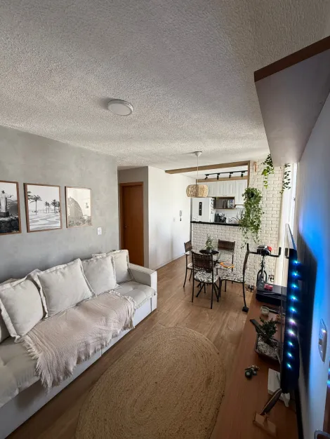 Alugar Apartamentos / Padr&atilde;o em Suzano R$ 1.500,00 - Foto 7