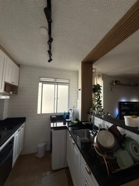 Alugar Apartamentos / Padr&atilde;o em Suzano R$ 1.500,00 - Foto 3