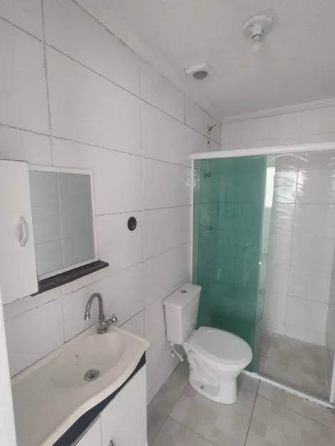 Alugar Apartamentos / Kitchnet em Suzano R$ 1.130,00 - Foto 14