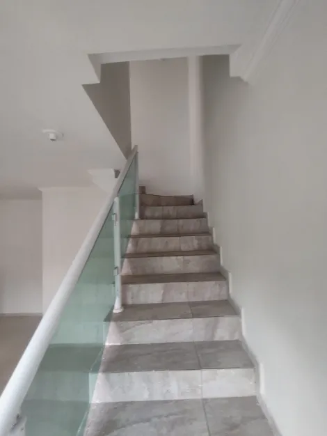 Alugar Apartamentos / Kitchnet em Suzano R$ 1.130,00 - Foto 8
