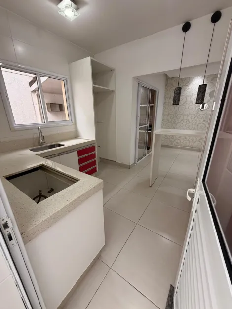 Comprar Casas / Condom&iacute;nio em Suzano R$ 920.000,00 - Foto 2