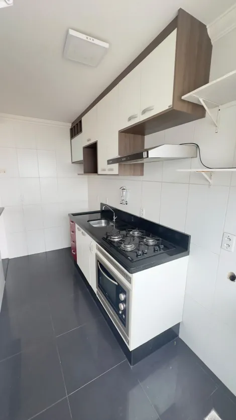 Alugar Apartamentos / Padr&atilde;o em Suzano R$ 1.765,00 - Foto 11