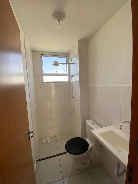 Alugar Apartamentos / Padr&atilde;o em Po&aacute; R$ 1.250,00 - Foto 8