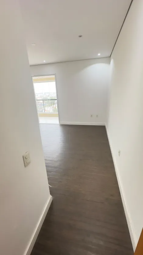 Alugar Apartamentos / Padr&atilde;o em Suzano R$ 4.500,00 - Foto 9