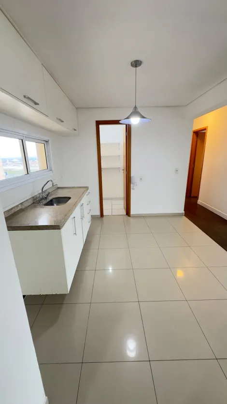 Alugar Apartamentos / Padr&atilde;o em Suzano R$ 4.500,00 - Foto 2