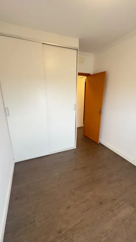 Alugar Apartamentos / Padr&atilde;o em Suzano R$ 4.500,00 - Foto 16