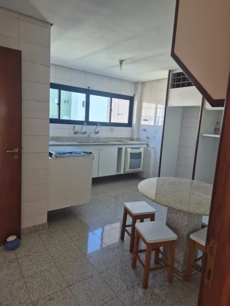 Alugar Apartamentos / Padr&atilde;o em Suzano R$ 3.500,00 - Foto 7