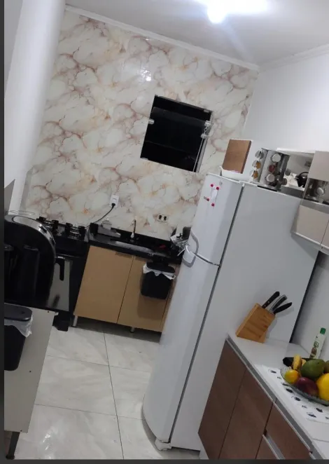 Comprar Casas / Sobrado em Suzano R$ 320.000,00 - Foto 6