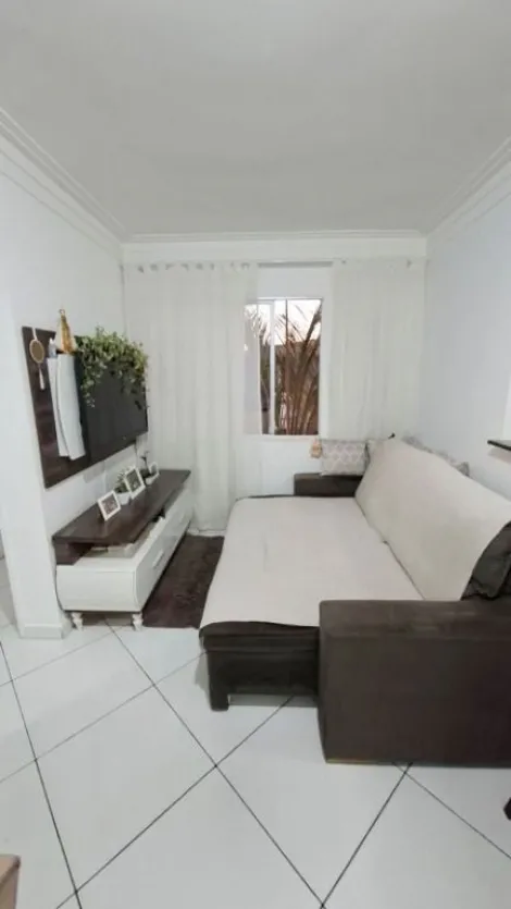 Comprar Apartamentos / Padr&atilde;o em Suzano R$ 234.000,00 - Foto 2