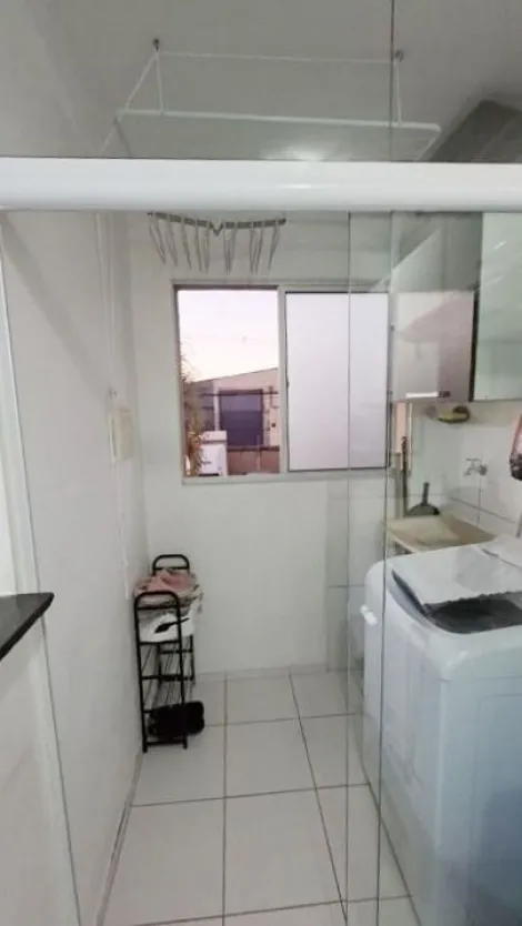 Comprar Apartamentos / Padr&atilde;o em Suzano R$ 234.000,00 - Foto 5