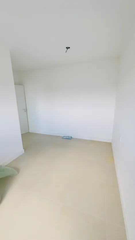 Alugar Apartamentos / Padr&atilde;o em Suzano R$ 2.300,00 - Foto 16