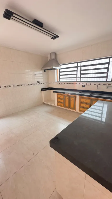 Alugar Casas / T&eacute;rrea em Suzano R$ 5.000,00 - Foto 23