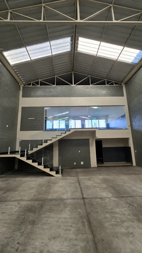 Alugar Comerciais / Galp&atilde;o - Comercial em Mogi das Cruzes R$ 13.700,00 - Foto 7