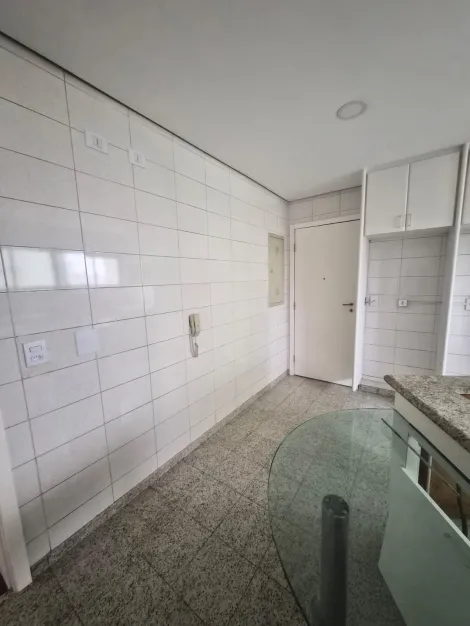 Comprar Apartamentos / Padr&atilde;o em Suzano R$ 900.000,00 - Foto 15