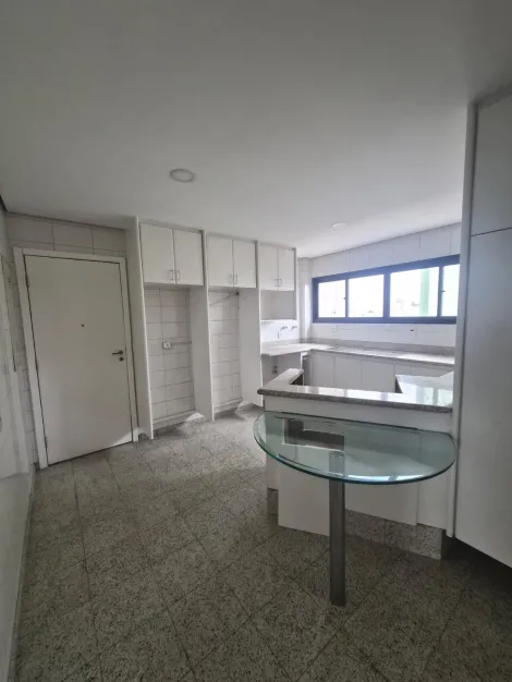 Comprar Apartamentos / Padr&atilde;o em Suzano R$ 900.000,00 - Foto 12