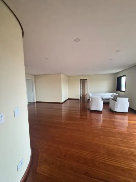 Comprar Apartamentos / Padr&atilde;o em Suzano R$ 900.000,00 - Foto 10