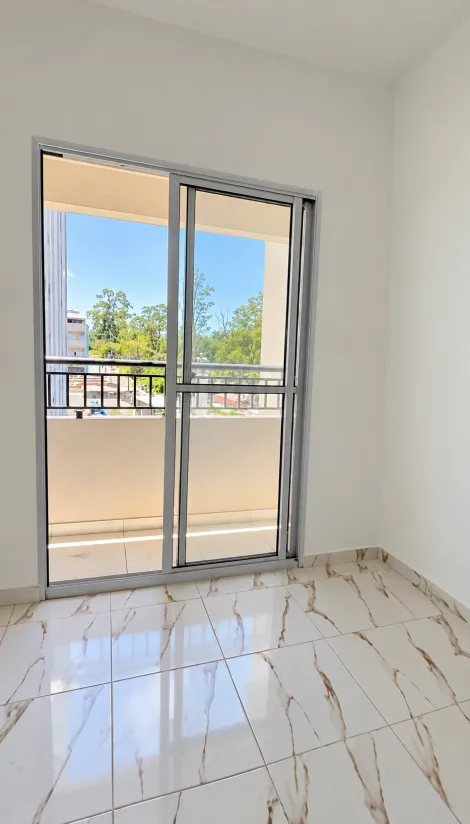 Alugar Apartamentos / Padr&atilde;o em Po&aacute; R$ 1.769,00 - Foto 5