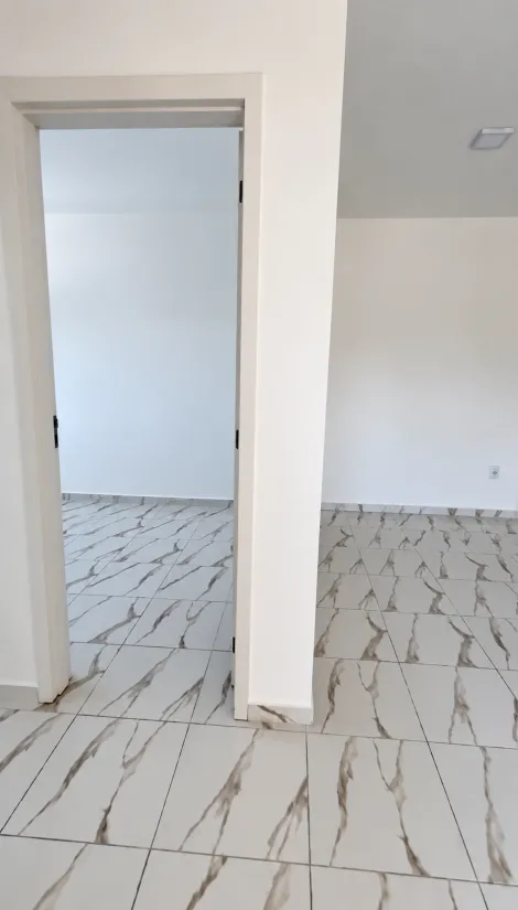 Alugar Apartamentos / Padr&atilde;o em Po&aacute; R$ 1.769,00 - Foto 12