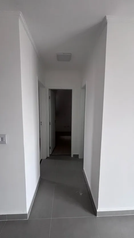 Alugar Apartamentos / Padr&atilde;o em Suzano R$ 2.300,00 - Foto 5