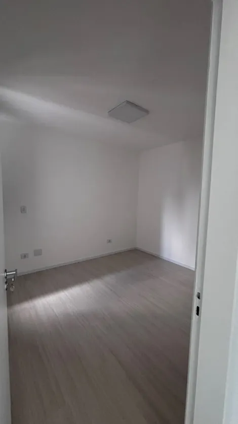 Alugar Apartamentos / Padr&atilde;o em Suzano R$ 2.300,00 - Foto 8