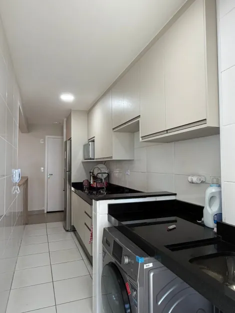 Comprar Apartamentos / Padr&atilde;o em Praia Grande R$ 650.000,00 - Foto 2