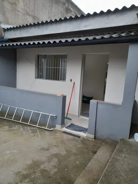 Alugar Casas / T&eacute;rrea em Suzano R$ 1.600,00 - Foto 8