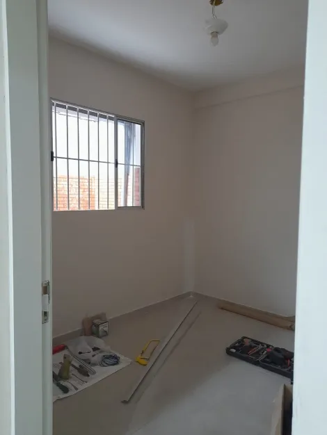 Alugar Casas / T&eacute;rrea em Suzano R$ 1.600,00 - Foto 6
