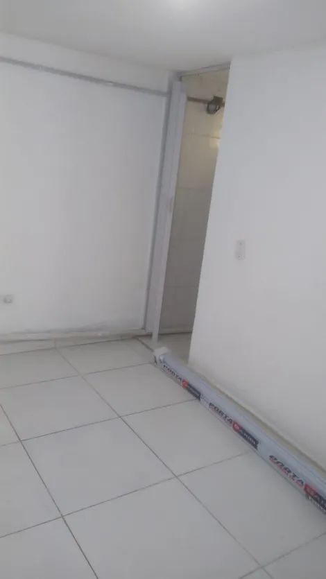 Alugar Casas / Sobrado em Suzano R$ 1.000,00 - Foto 26