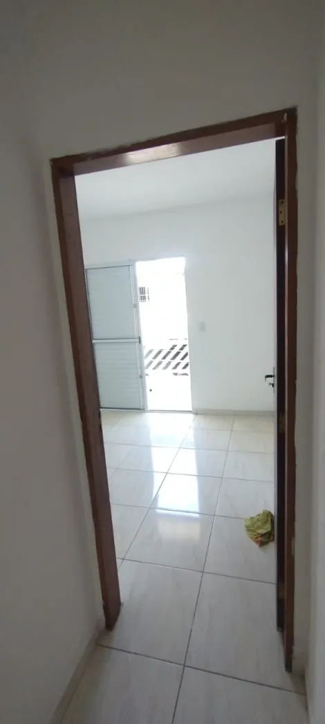 Alugar Casas / Sobrado em Suzano R$ 1.000,00 - Foto 24