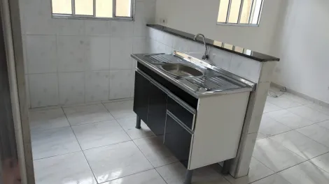 Alugar Casas / Sobrado em Suzano R$ 1.000,00 - Foto 13