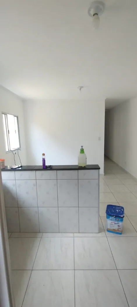Alugar Casas / Sobrado em Suzano R$ 1.000,00 - Foto 17