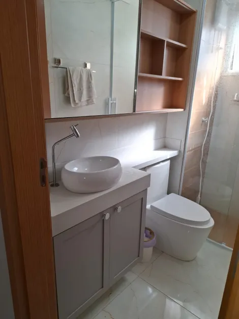 Comprar Apartamentos / Padr&atilde;o em Suzano R$ 400.000,00 - Foto 6