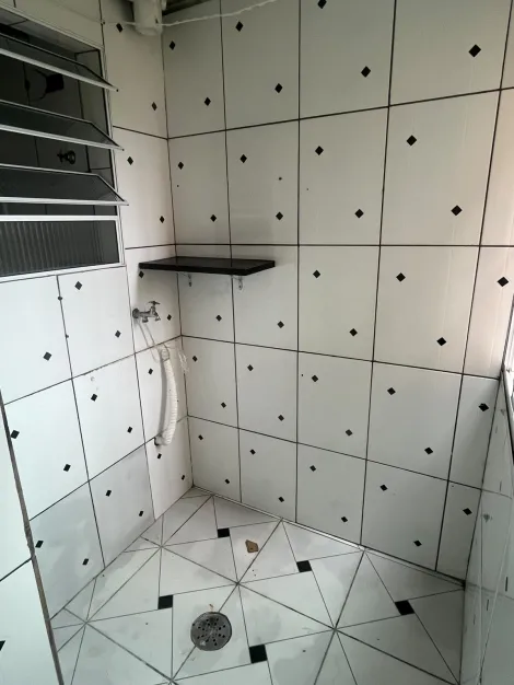 Comprar Apartamentos / Padr&atilde;o em Mogi das Cruzes R$ 160.000,00 - Foto 6