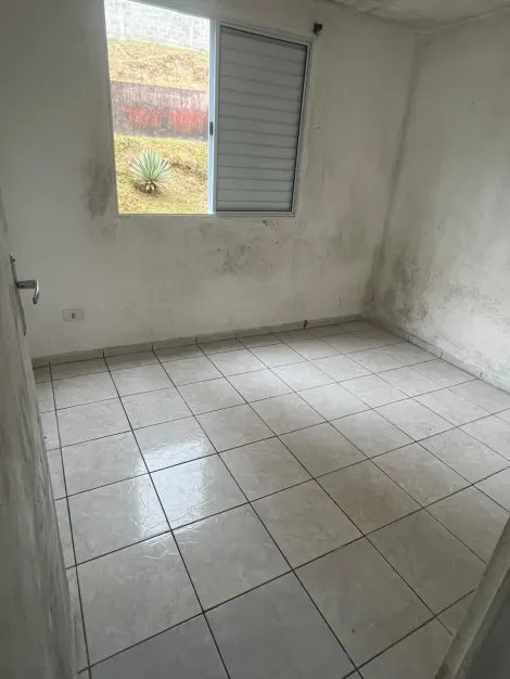 Comprar Apartamentos / Padr&atilde;o em Mogi das Cruzes R$ 160.000,00 - Foto 8