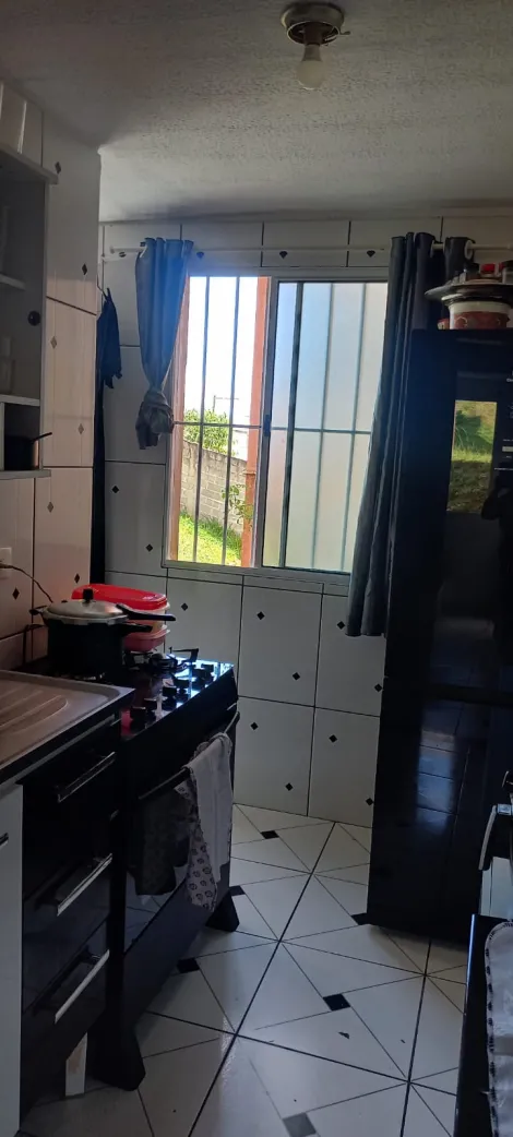 Comprar Apartamentos / Padr&atilde;o em Mogi das Cruzes R$ 160.000,00 - Foto 16