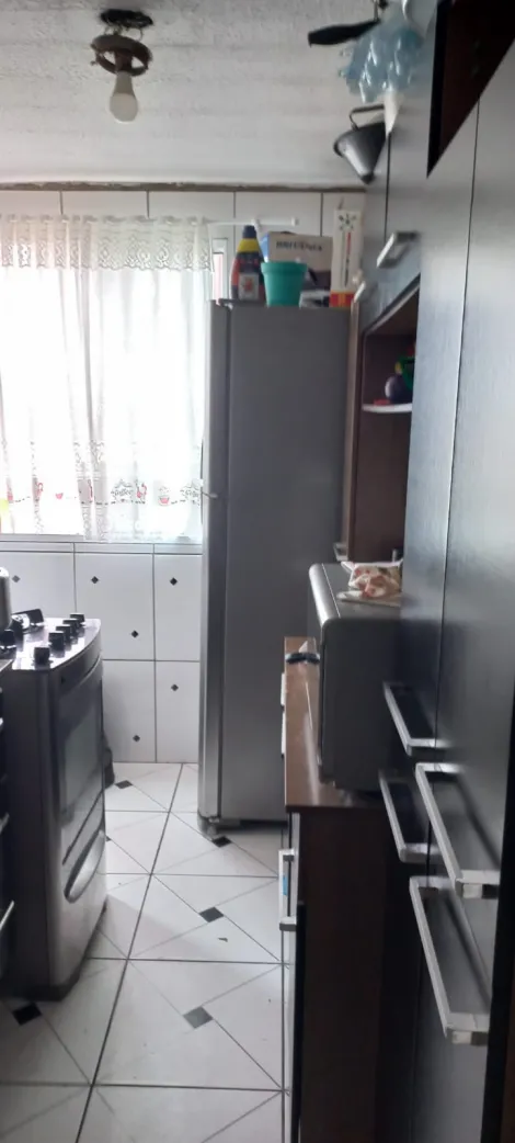 Comprar Apartamentos / Padr&atilde;o em Mogi das Cruzes R$ 160.000,00 - Foto 21