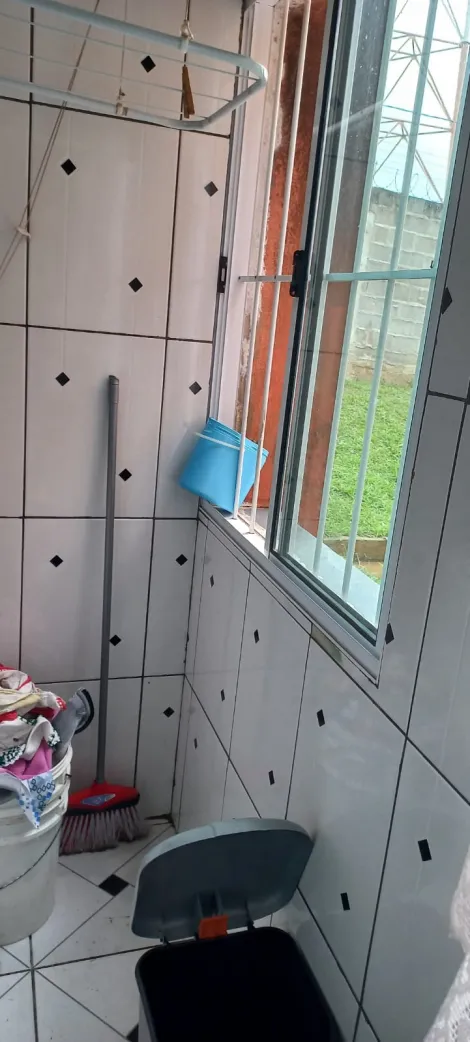 Comprar Apartamentos / Padr&atilde;o em Mogi das Cruzes R$ 160.000,00 - Foto 23