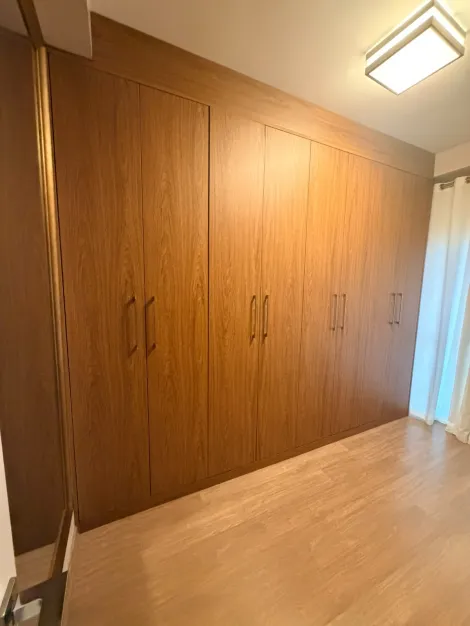 Alugar Apartamentos / Padr&atilde;o em Suzano R$ 5.000,00 - Foto 20