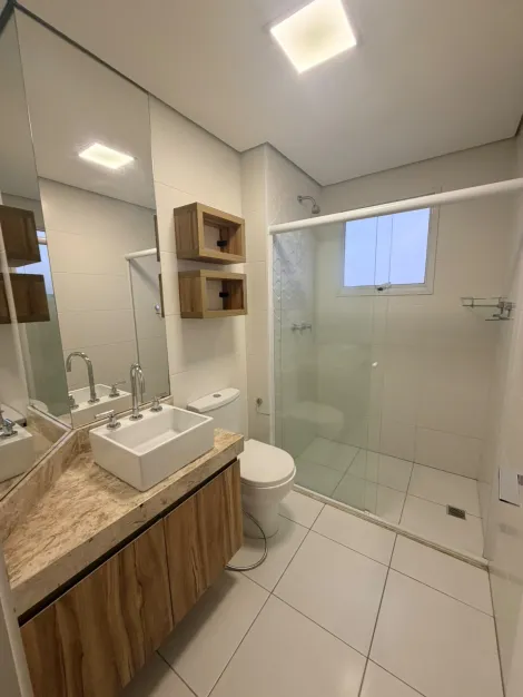 Alugar Apartamentos / Padr&atilde;o em Suzano R$ 5.000,00 - Foto 14
