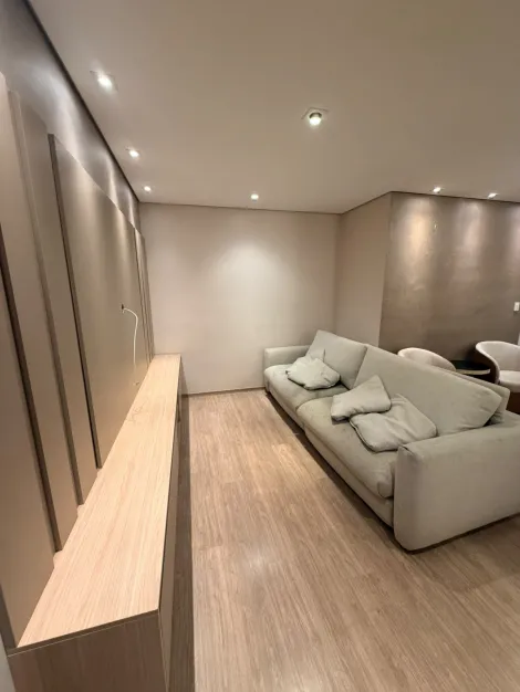 Alugar Apartamentos / Padr&atilde;o em Suzano R$ 5.000,00 - Foto 22