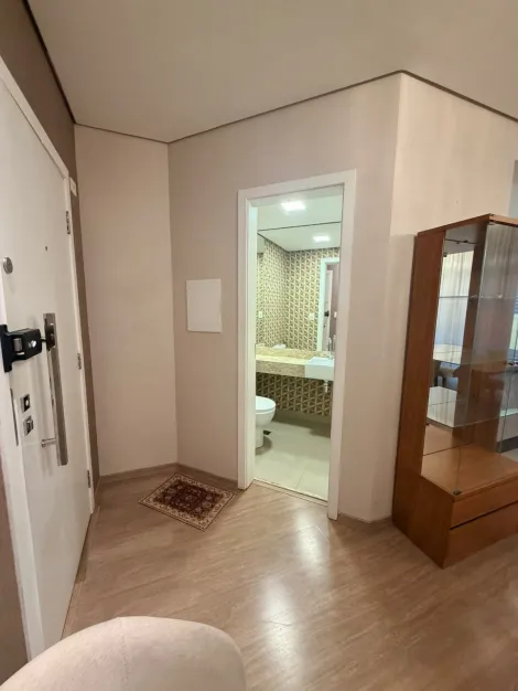 Alugar Apartamentos / Padr&atilde;o em Suzano R$ 5.000,00 - Foto 24