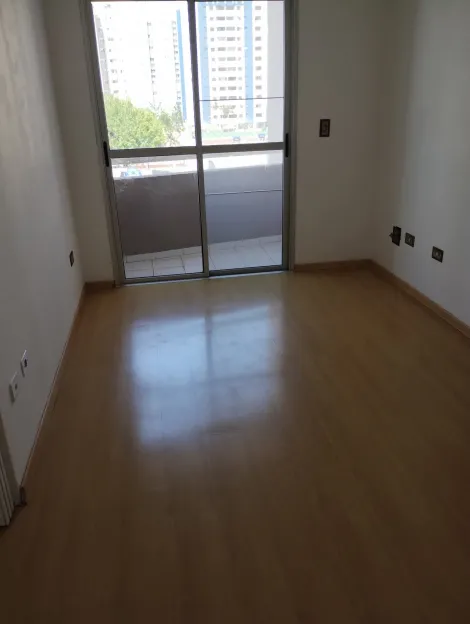 Alugar Apartamentos / Padr&atilde;o em Mogi das Cruzes R$ 2.300,00 - Foto 2