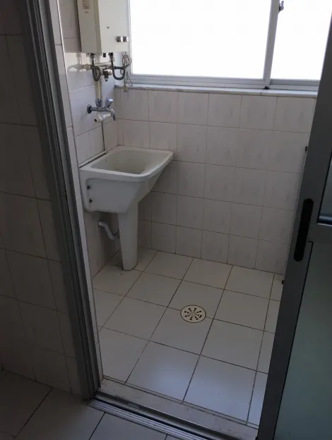 Alugar Apartamentos / Padr&atilde;o em Mogi das Cruzes R$ 2.300,00 - Foto 8