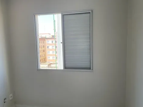 Comprar Apartamentos / Padr&atilde;o em Suzano R$ 220.000,00 - Foto 9